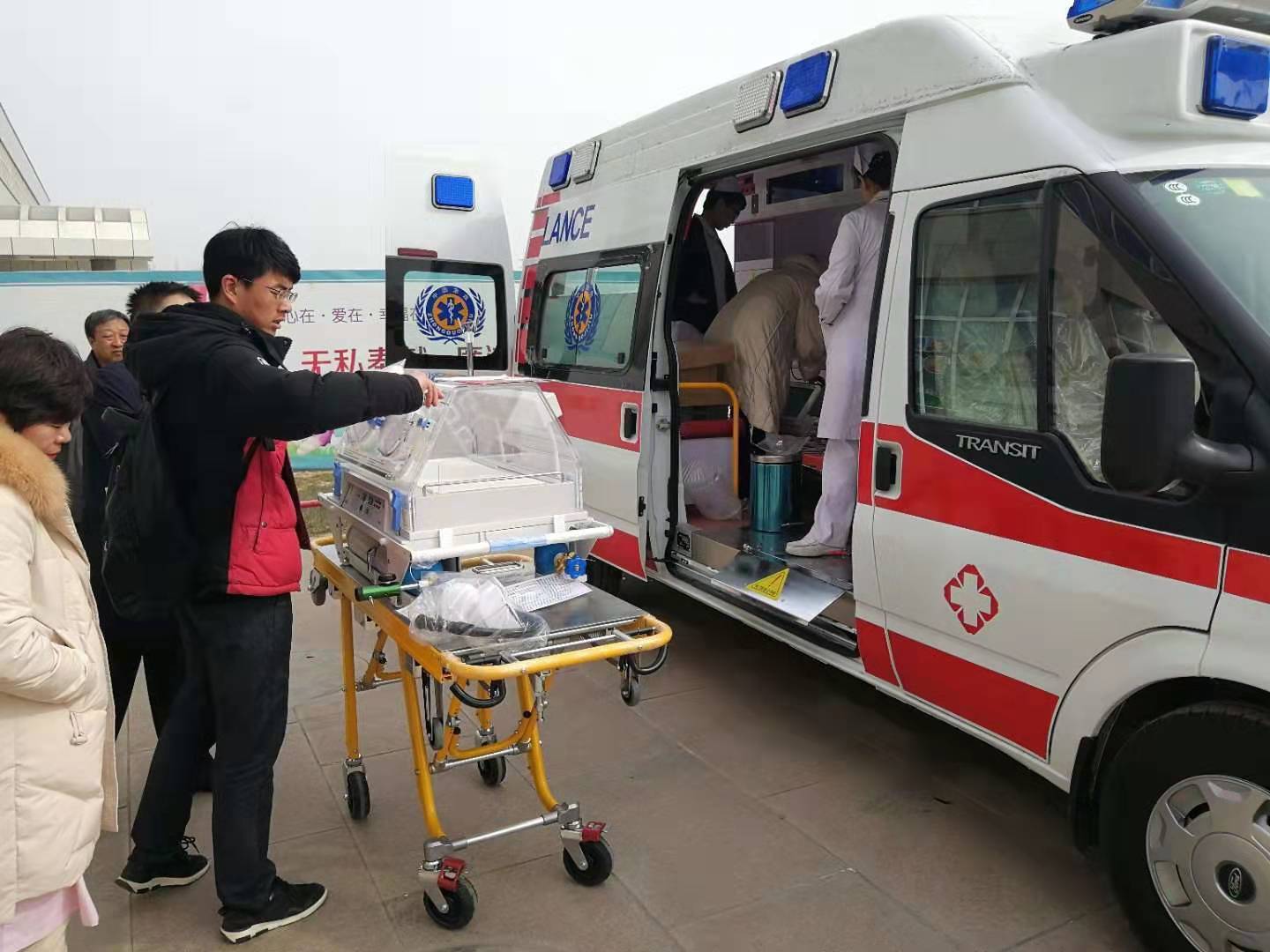 东源县救护车转院