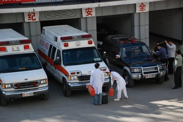 东源县救护车转院